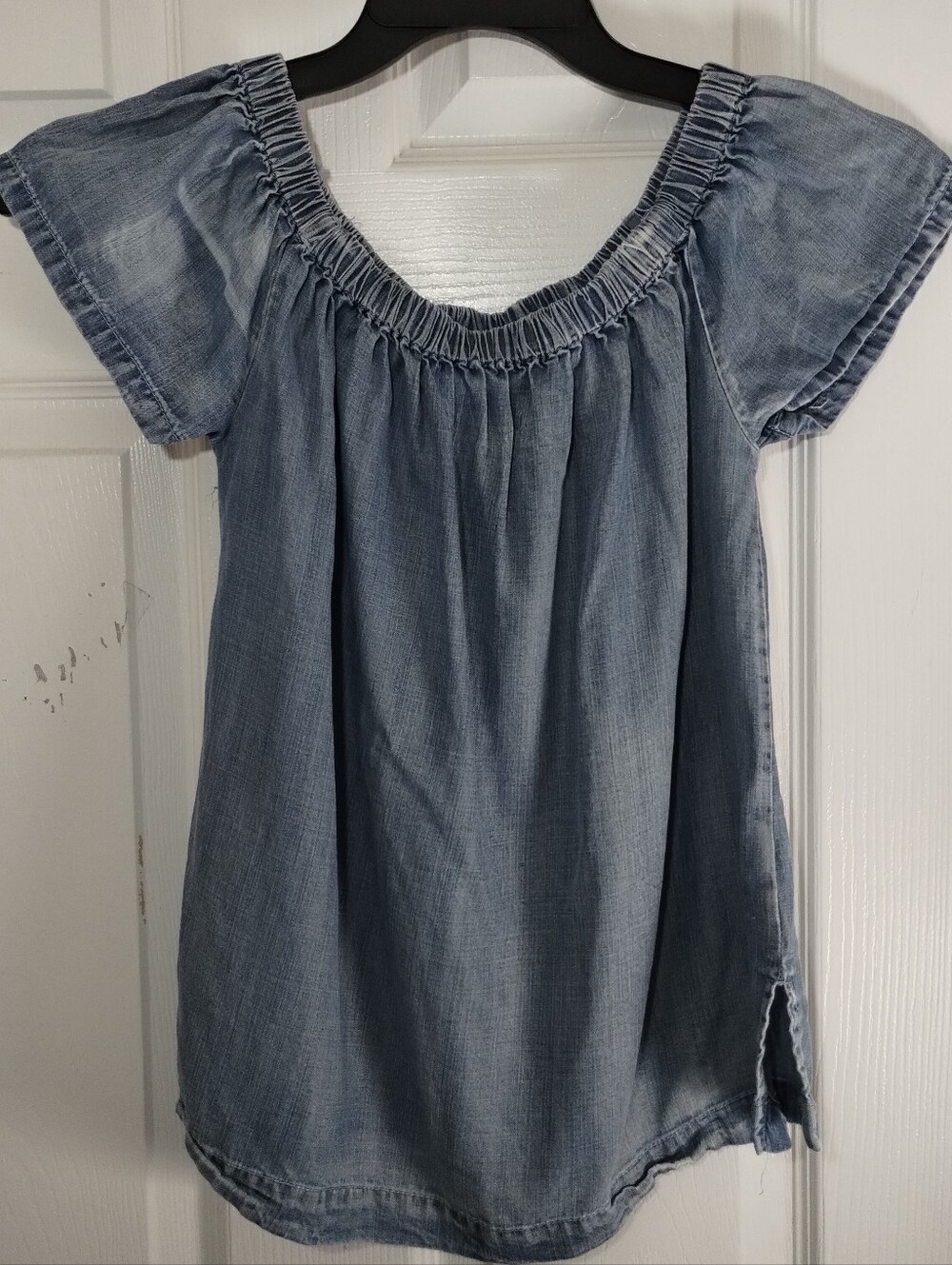 Velvet Heart Light Blue Chambray Off/On Shoulder Girls' Top (A2)